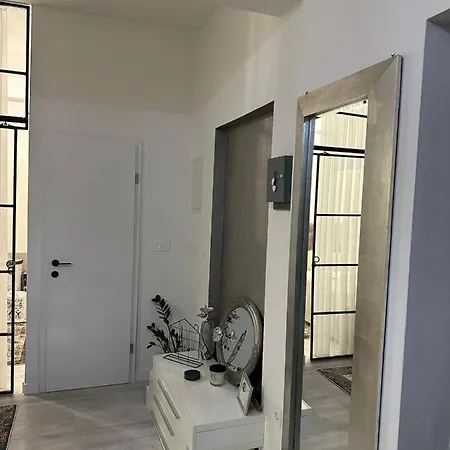 Apartment Jukic Makarska